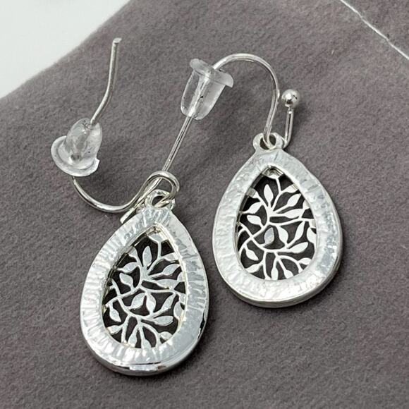 Silver Filigree Teardrop Earrings with Swarovski Crystals NWT - Picture 3 of 7